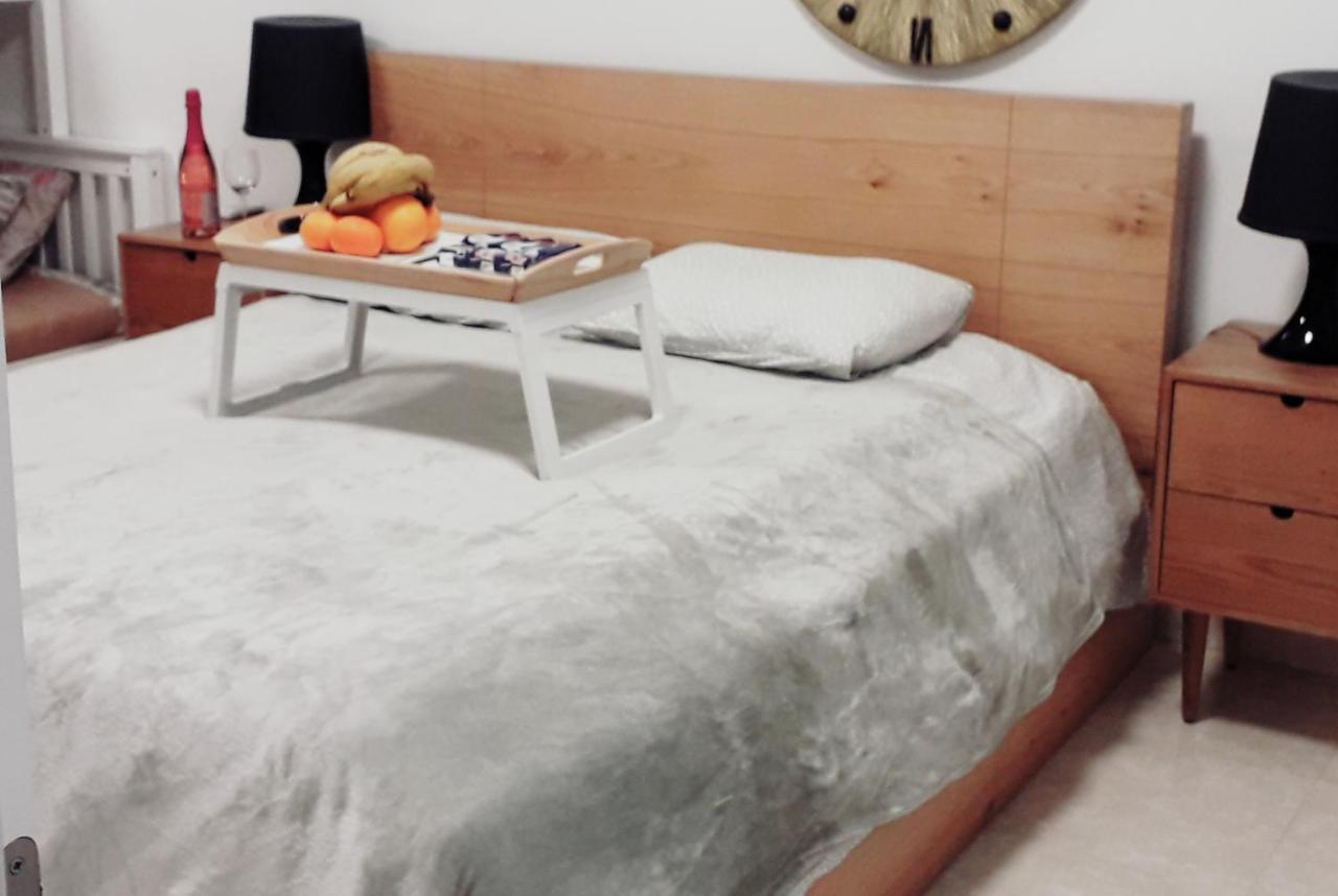 Bat Yam On The Beach Appartement Buitenkant foto